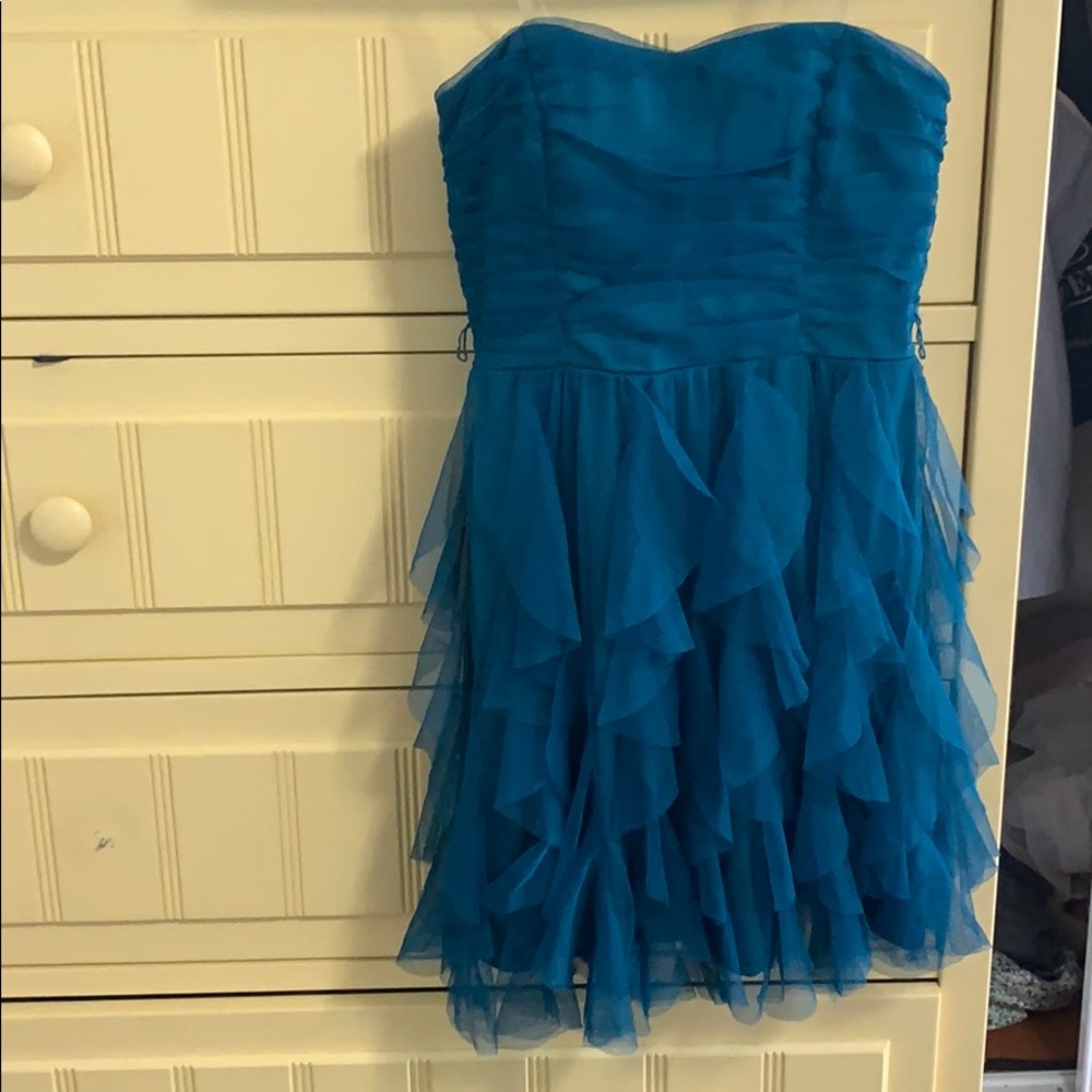🌟strapless tulle and ruffle dress